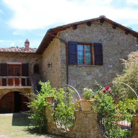 Alto Sleeps 10 Pool Wifi Vila
